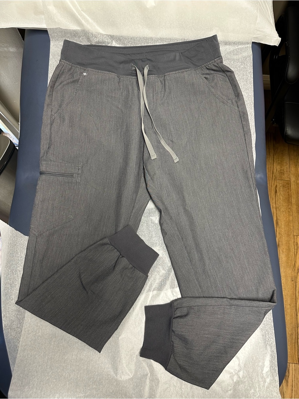 Figs Graphite Zamora Jogger Pants. Medium regular. Good condition.